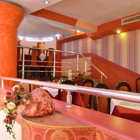 Hotel Restaurant Vodenitsata Bercoviţa Exterior foto