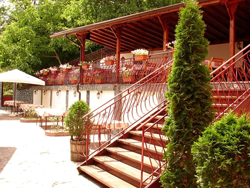 Hotel Restaurant Vodenitsata Bercoviţa Exterior foto